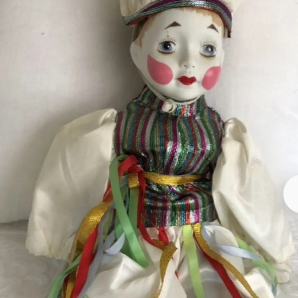 Harley Quinn vintage porcelain doll